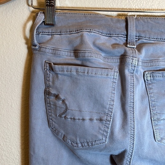 AMERICAN Eagle Outfitters Super Stretch Grey Distressed Jeans - Picture 11 of 15
